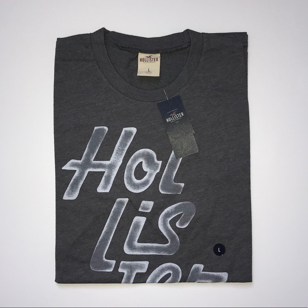 Hollister t-shirt (NWT)